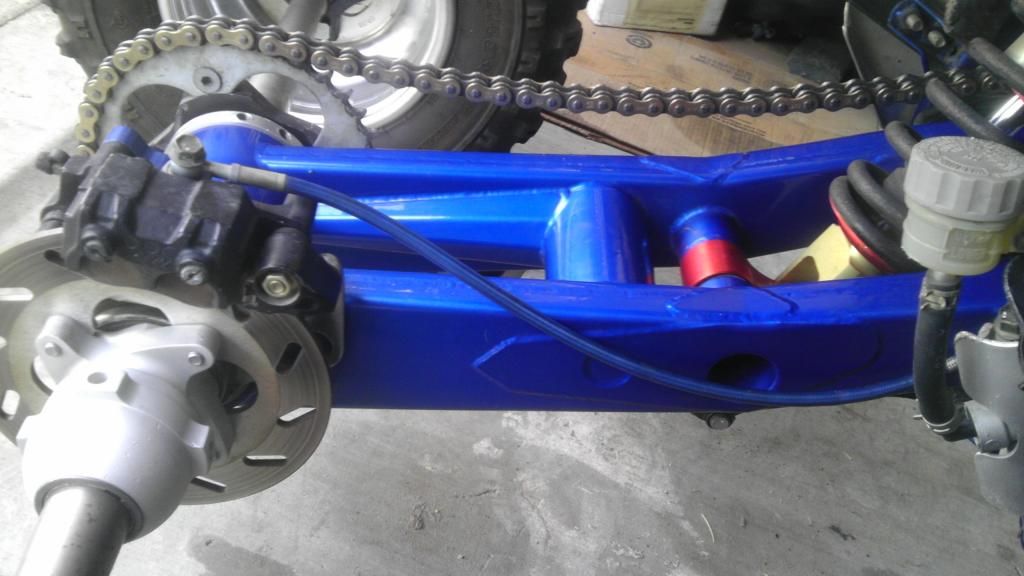 Roll Design/LOBO Swingarm (250R Style) sprocket/rotor hub, wheels hubs